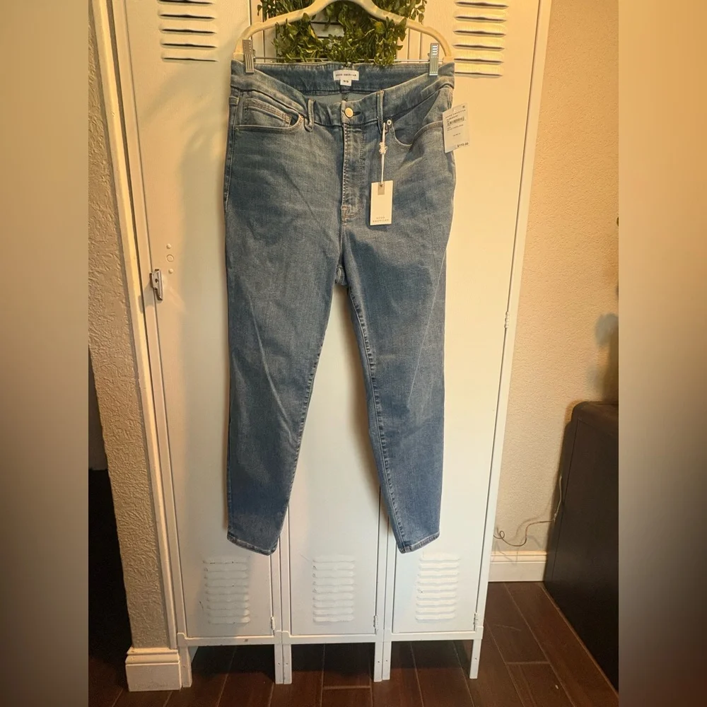 NWT Sz 14-18 Good American Always Fits Straight Jeans Retail $155 - Picture 2 of 6